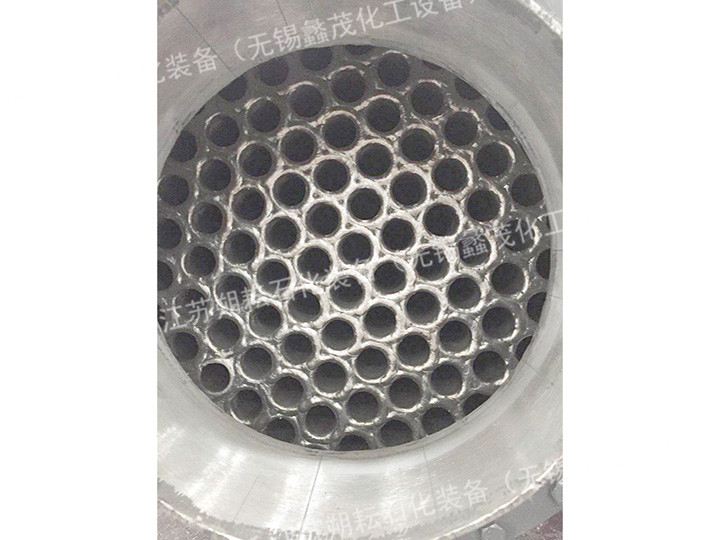 单效列管冷凝器